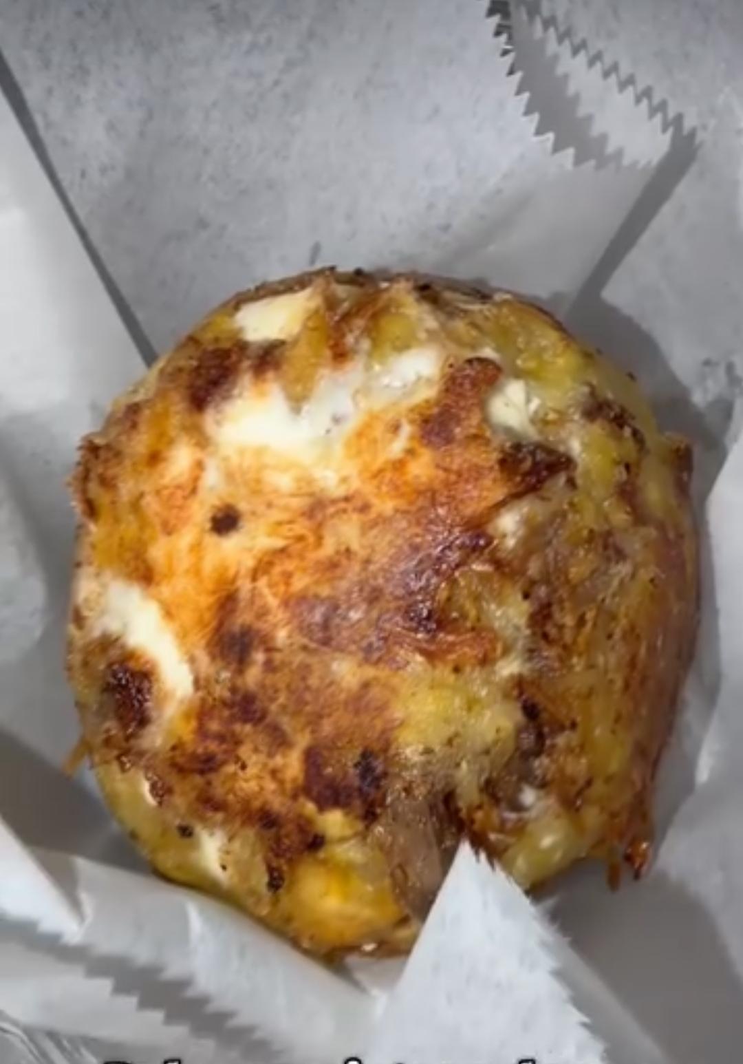Bolón